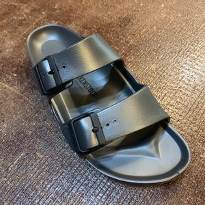 NEW IN BOX! Size 41 Birkenstock Arizona EVA Sandal